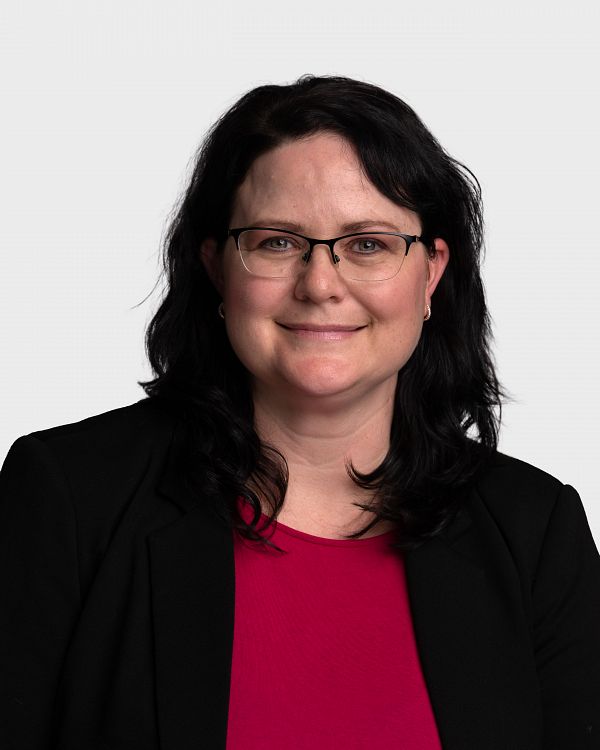 Carolyn Neville Carolyn Neville